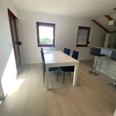 La Casa De Papel Villa *